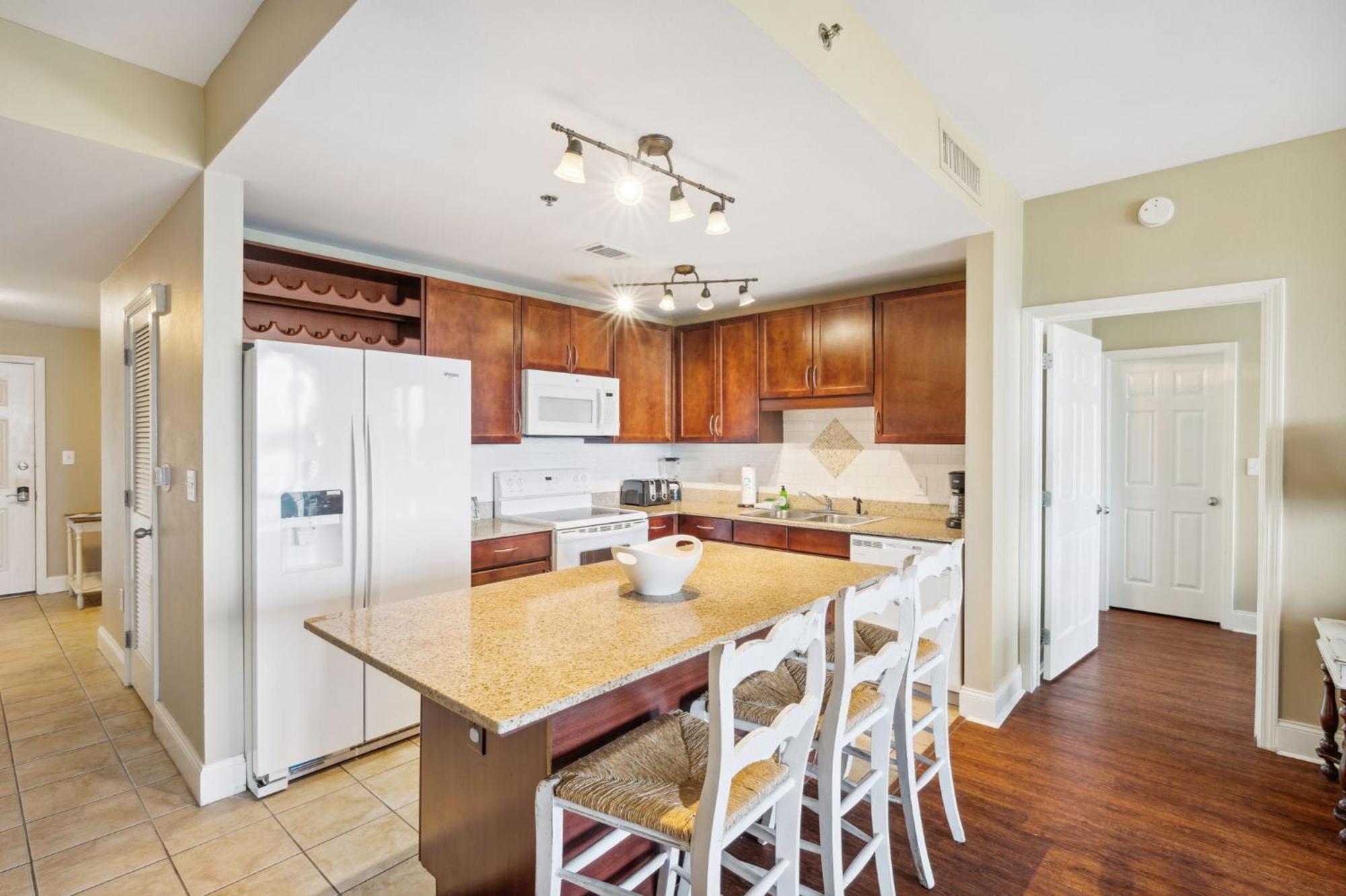 Laketown Wharf #1230 By Nautical Properties Vacation Rentals Panama City Beach Exterior photo